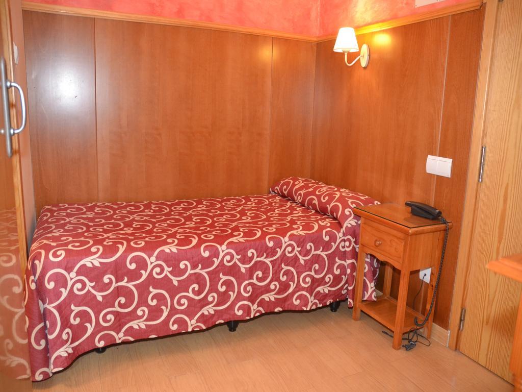 Hotel Emilio Punta Umbría Δωμάτιο φωτογραφία